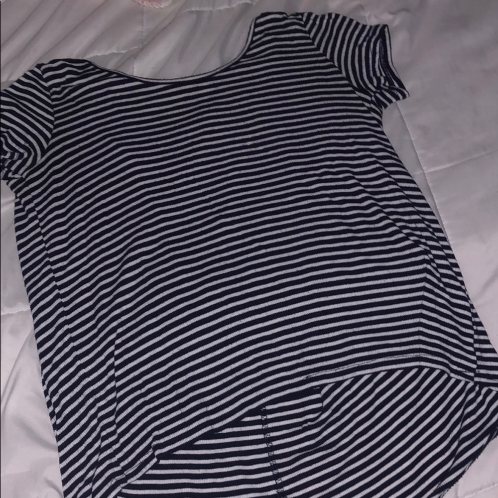 stripped flowy shirt